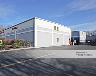 Photo 3 of Satellite Self Storage - 915 Highway 35 North, Middletown, NJ