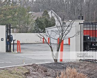 Photo 4 of Public Storage - 3825 US Highway 1, Monmouth Junction, NJ
