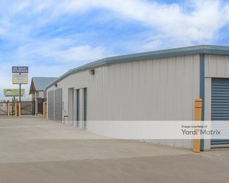 Photo 5 of Another Attic Self Storage - 8701 South Soncy Road, Amarillo, TX