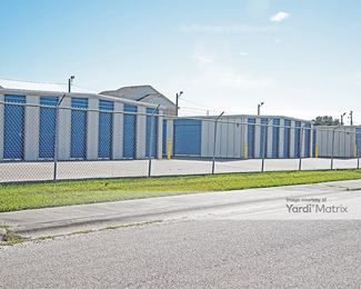 Photo 3 of Move It Storage - 6001 Holly Road, Corpus Christi, TX