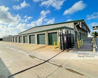 Photo 3 of Storage King USA - 2301 Rodd Field Road, Corpus Christi, TX