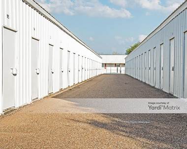 Storage Units for Rent available at 102 County Road 114, Alice, TX 78332