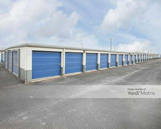 Photo 3 of Avid Storage - 5005 Andrews Hwy, Midland, TX