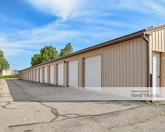 Photo 4 of Storage Rentals of America - 566 North Cedar Street, Mason, MI