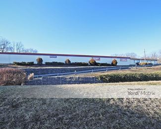 Photo 1 of Public Storage - 328-332 US Highway 22, Green Brook, NJ