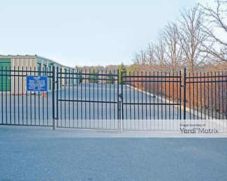 Photo 2 of Access Self Storage - 100 Madison Avenue, Manalapan, NJ