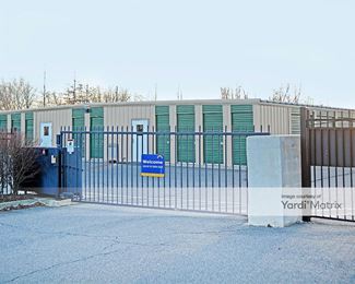 Photo 4 of Access Self Storage - 100 Madison Avenue, Manalapan, NJ