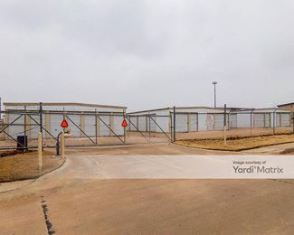 Photo 4 of Kelley Avenue Mini Storage - 309 Centennial Blvd, Edmond, OK