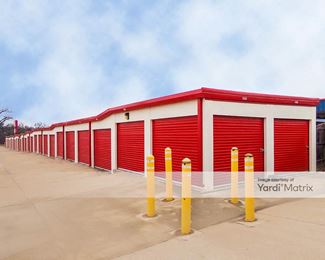 Photo 6 of Public Storage - 2701 NW 38th Street, Lawton, OK