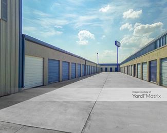 Photo 2 of Public Storage - 3401 North Bryant Avenue, Oklahoma City, OK