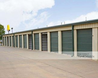 Photo 2 of KO Storage - 2105 SW A Avenue, Lawton, OK