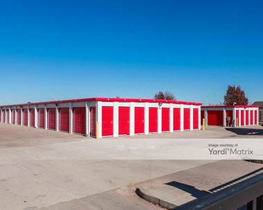 Storage Units for Rent available at 1001 SW 19th Street, Moore, OK 73160