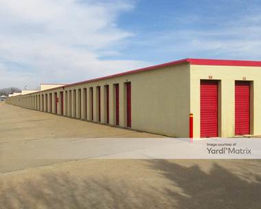 Storage Units for Rent available at 168 East 33rd Street, Edmond, OK 73013