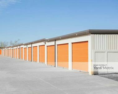 Storage Units for Rent available at 2101 South Sunnylane Road, Moore, OK 73160
