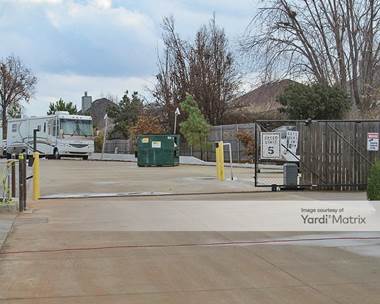 Storage Units for Rent available at 324 South Czech Hall Road, Yukon, OK 73099