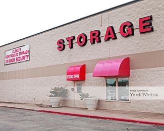 Photo 3 of Vineyard Self Storage - 2208 West Hefner Road, Oklahoma City, OK