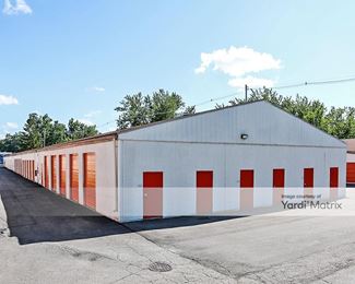 Photo 3 of Public Storage - 4816 North Grand River Avenue, Lansing, MI
