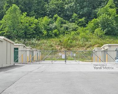 Storage Units for Rent available at 19915 Capital Avenue NE, Battle Creek, MI 49017