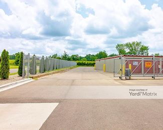 Photo 2 of National Storage Centers - 9424 Lapeer Road, Davison, MI