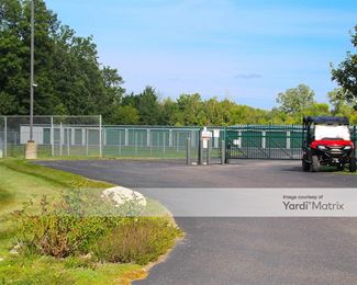 Photo 2 of Maximus Self Storage - 1075 South Range Road, St. Clair, MI