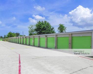 Storage Units for Rent available at 6005 Airline Drive, Metairie, LA 70003