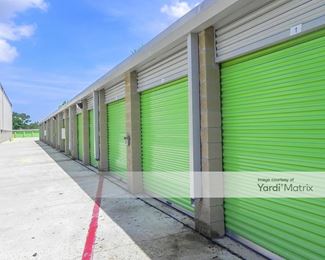 Photo 3 of Extra Space Storage - 6005 Airline Drive, Metairie, LA