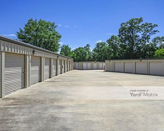 Photo 1 of Maximum Storage - 19694 Hwy 40, Covington, LA