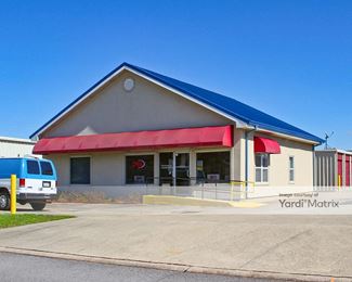 Photo 1 of Southern Self Storage - 3301 Jean Lafitte Pkwy, Chalmette, LA