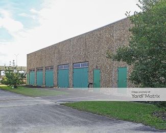 Photo 2 of General De Gaulle Self Storage - 6001 Woodland Hwy, New Orleans, LA