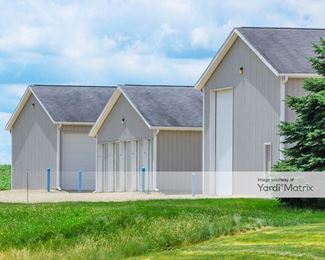 Photo 2 of M-M Floor Covering-Self Storage - 122 124th Avenue, Shelbyville, MI