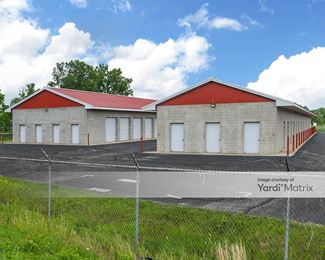 Photo 2 of Bouma Self-Storage - 3700 Millcreek NE, Comstock Park, MI