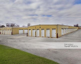 Photo 2 of American Self Storage - 2411 SW Lee Blvd, Lawton, OK