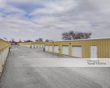 Storage Units for Rent available at 2411 SW Lee Blvd, Lawton, OK 73505