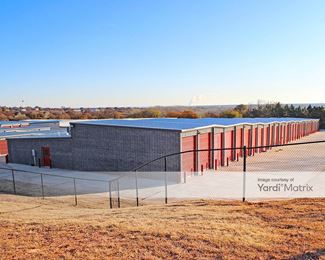 Photo 2 of Global Self Storage - 14000 North I-35 Service Road, Edmond, OK