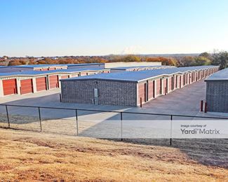 Photo 3 of Global Self Storage - 14000 North I-35 Service Road, Edmond, OK