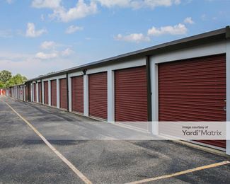 Photo 4 of Extra Space Storage - 909 Elliott Drive, Middletown, OH
