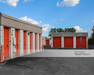 Photo 3 of Public Storage - 2555 East Kemper Road, Cincinnati, OH