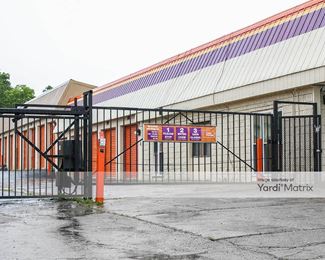 Photo 4 of Public Storage - 7353 Dixie Hwy, Fairfield, OH