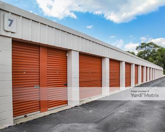 Photo 3 of Queen City Self Storage - 4775 Red Bank Expwy, Cincinnati, OH