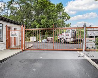 Photo 6 of Queen City Self Storage - 4775 Red Bank Expwy, Cincinnati, OH