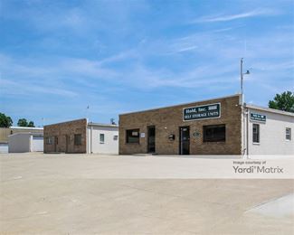 Photo 2 of Hold Inc Self Storage - 5672 Commercial Drive, Burlington, KY