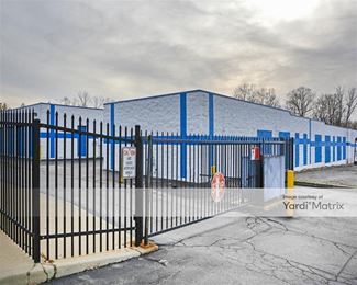 Photo 4 of Beechmont Storage - 669 Ohio Pike, Cincinnati, OH