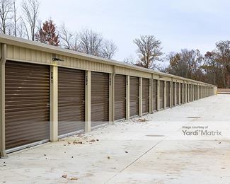 Photo 4 of Cardinal Self Storage - 7869 Commerce Place, Florence, KY