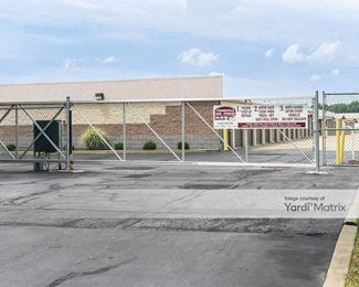 Photo 4 of Prestige Storage - 22802 Royalton Road, Strongsville, OH