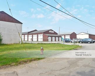 Photo 2 of IncaAztec Self Storage - 5801 Wetzel Avenue, Cleveland, OH