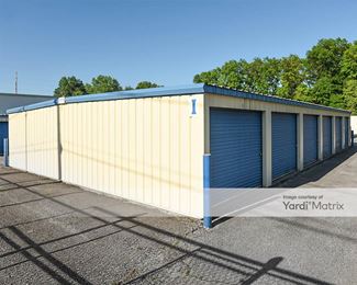 Photo 2 of Stanley Mini Storage - 3542 Colorado Avenue, Sheffield Village, OH