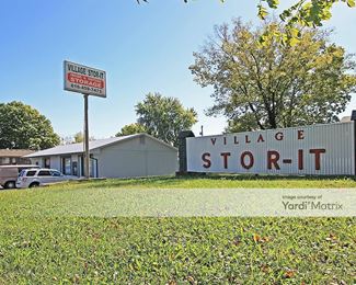 Photo 1 of Claycomo Village Stor-It - 339 US Highway 69, Kansas City, MO