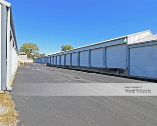 Photo 3 of Claycomo Village Stor-It - 339 US Highway 69, Kansas City, MO