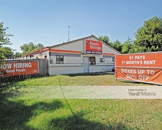 Photo 1 of Public Storage - 9820 Holmes Road, Kansas City, MO