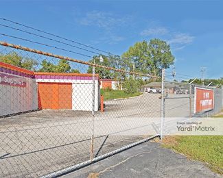 Photo 5 of Public Storage - 9104 East 47th Street, Kansas City, MO